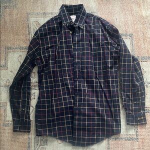 Brooks Brothers Men's Navy Checkered Shirt (size Small)